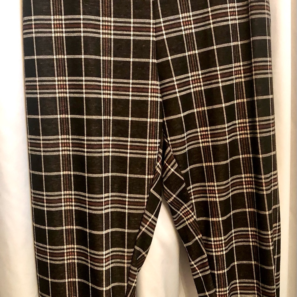Terra & Sky. 4XL pants. Front pockets. Cuff at hem. Very comfortable!